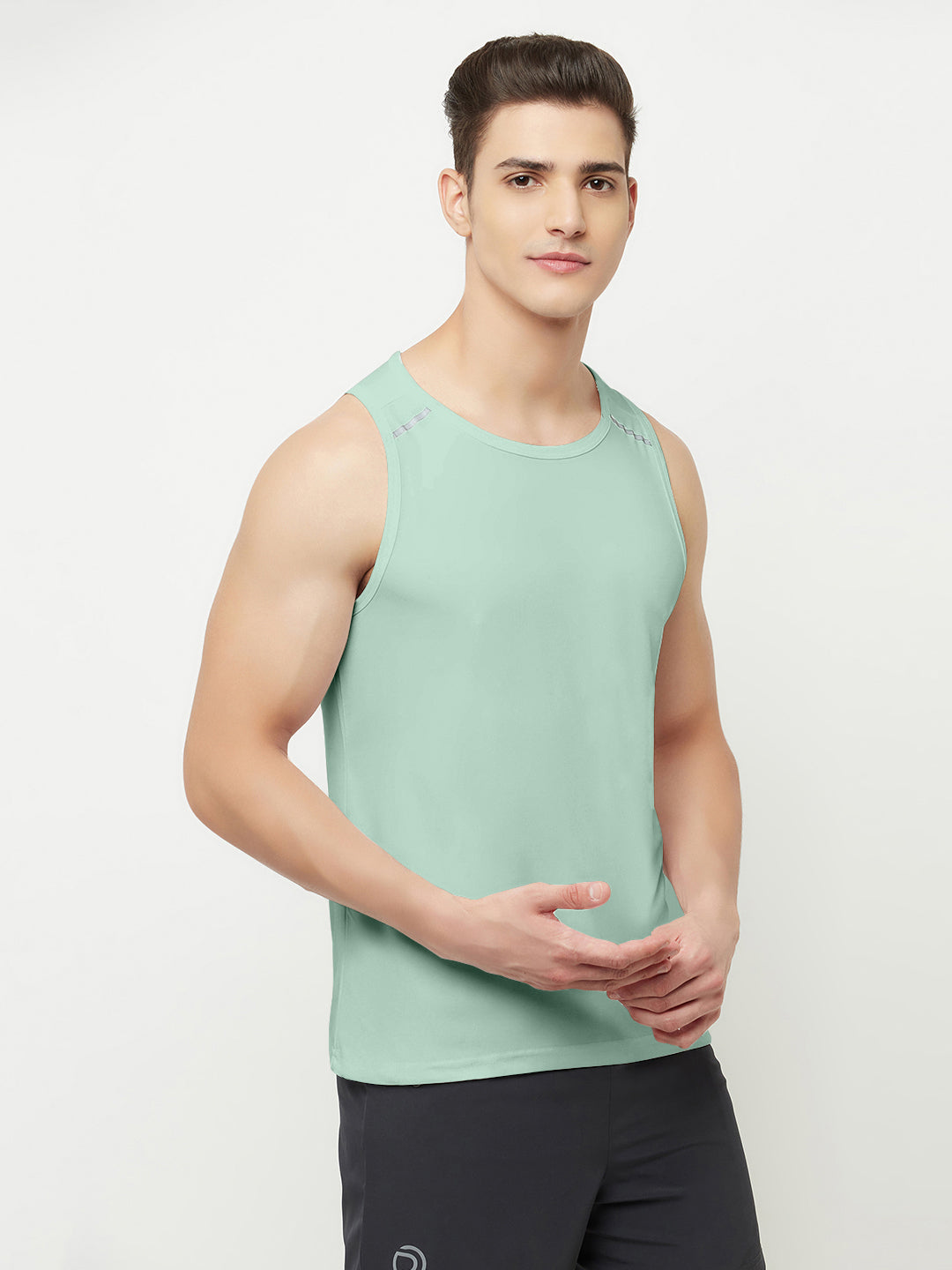 Reflective Running Tank